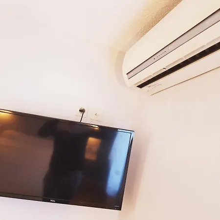 Hotel Restaurant Le Bourgneuf 2*